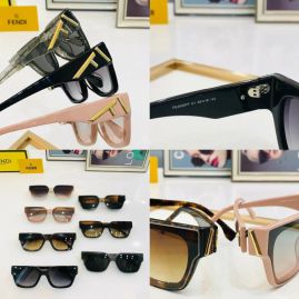 Picture of Fendi Sunglasses _SKUfw52141116fw